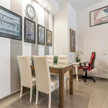S. Ambrogio Square Apartment Milan Exterior photo